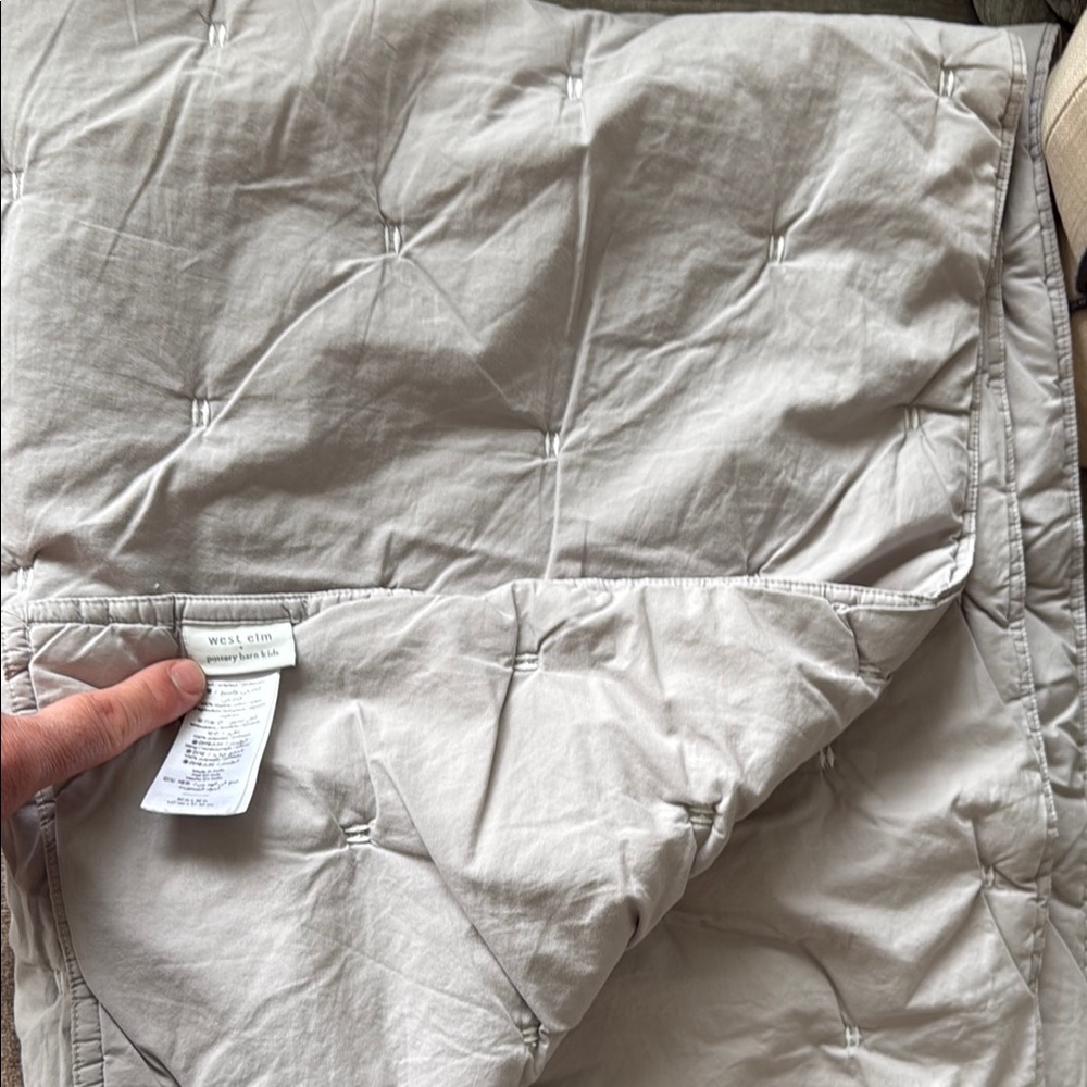 West Elm Gray Comforter Luxurious Bedding